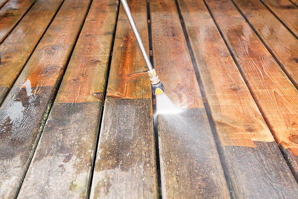 Best Window and Screen Pressure Cleaning in Whitg, IN